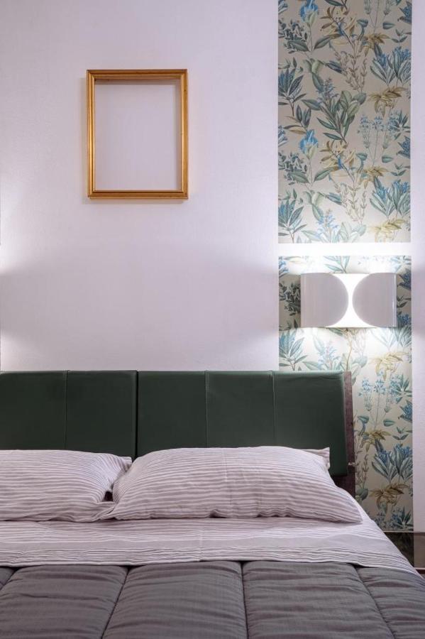 Appartement Maneki Artieri Bologne Extérieur photo